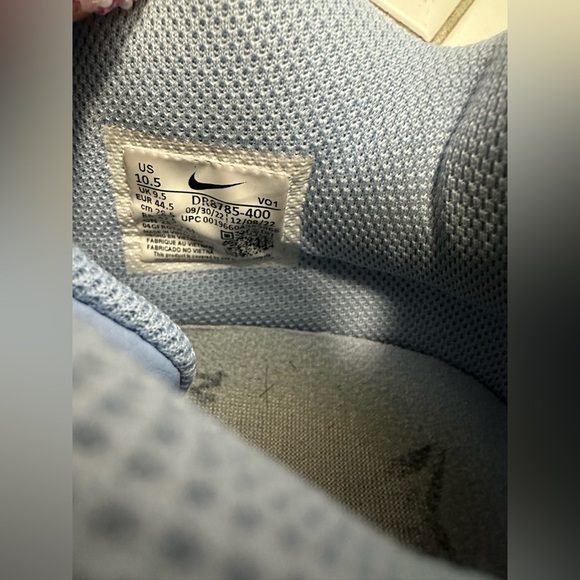 SOLD OUT
Nike Sky Blue Sneakers - Picture 7 of 8